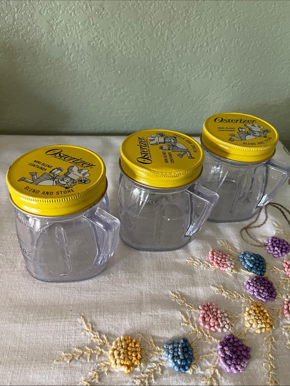 Oster Yellow Mini-Blend Containers - Set of 3